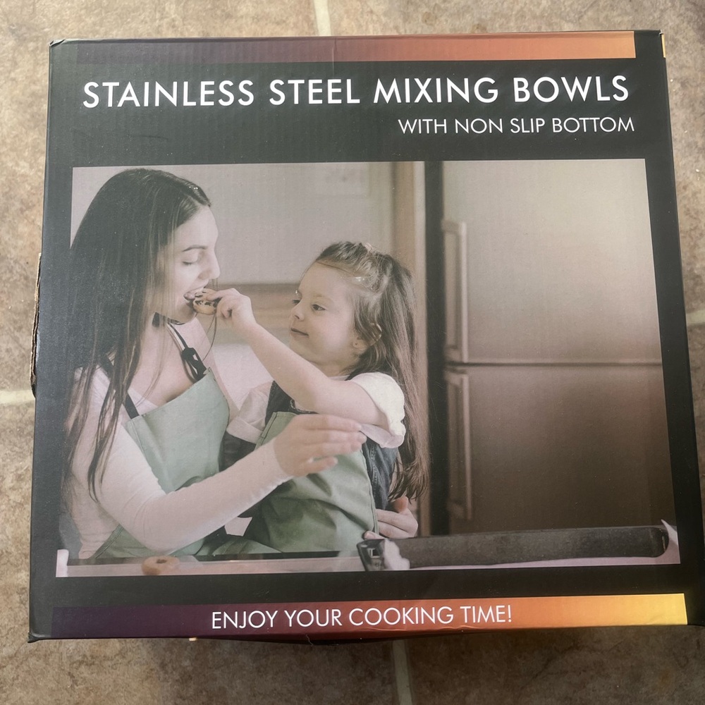 Stainless Steel Mixing Bowls with Non-Slip Bottom